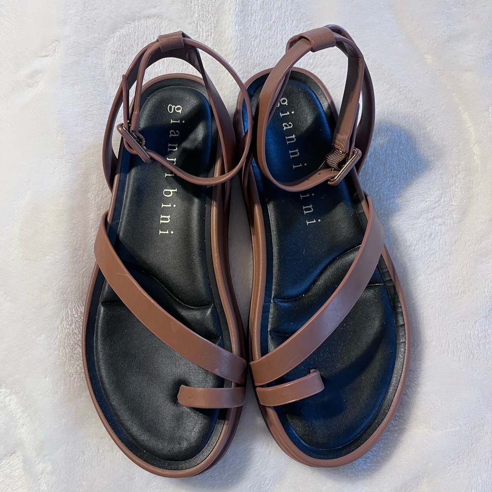 Gianni Bini Sandals
